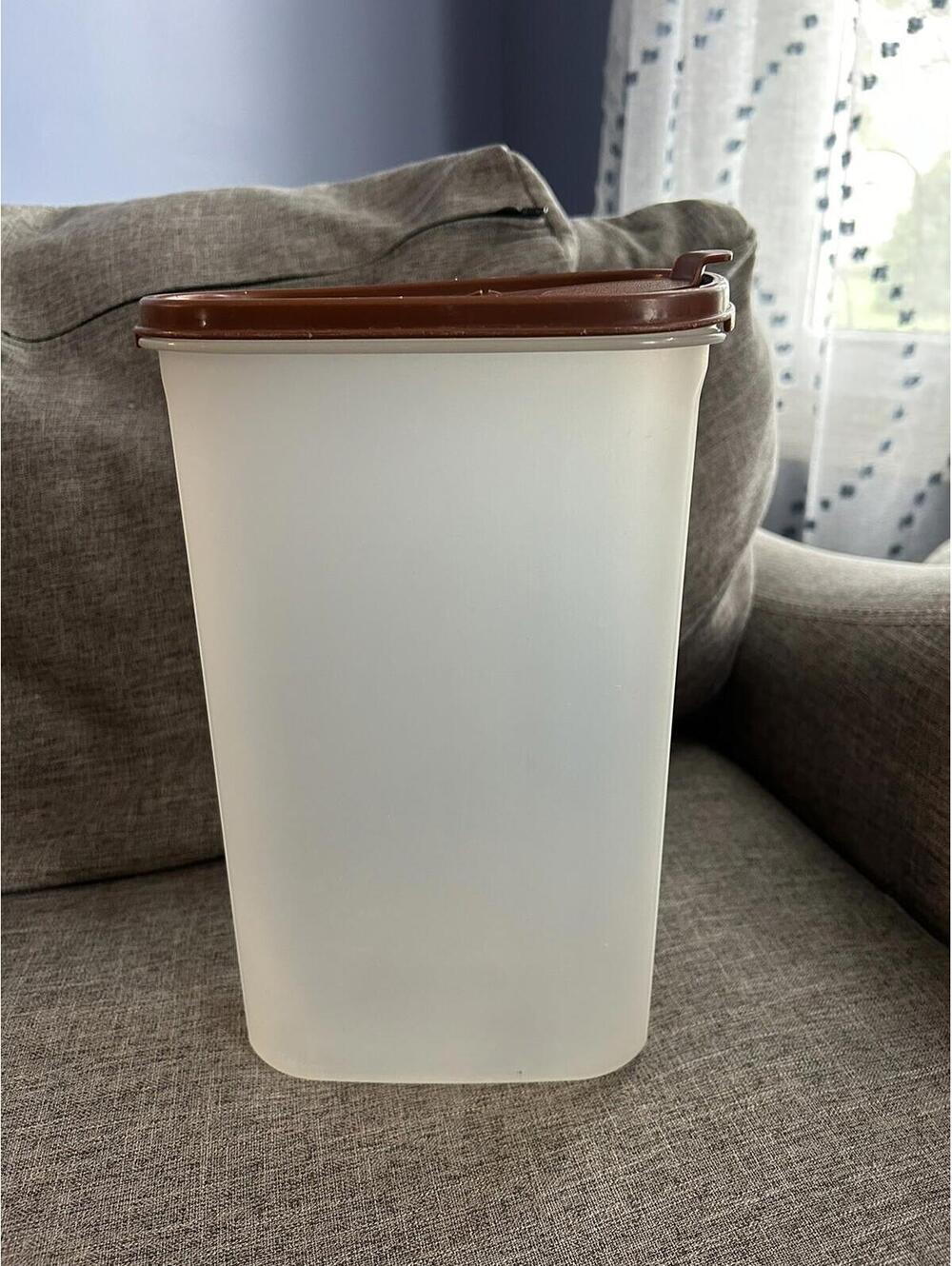 Tupperware 12¼ Cup Oval Modular Mates 5 Container Brown Flip Cereal Lid 1615-14